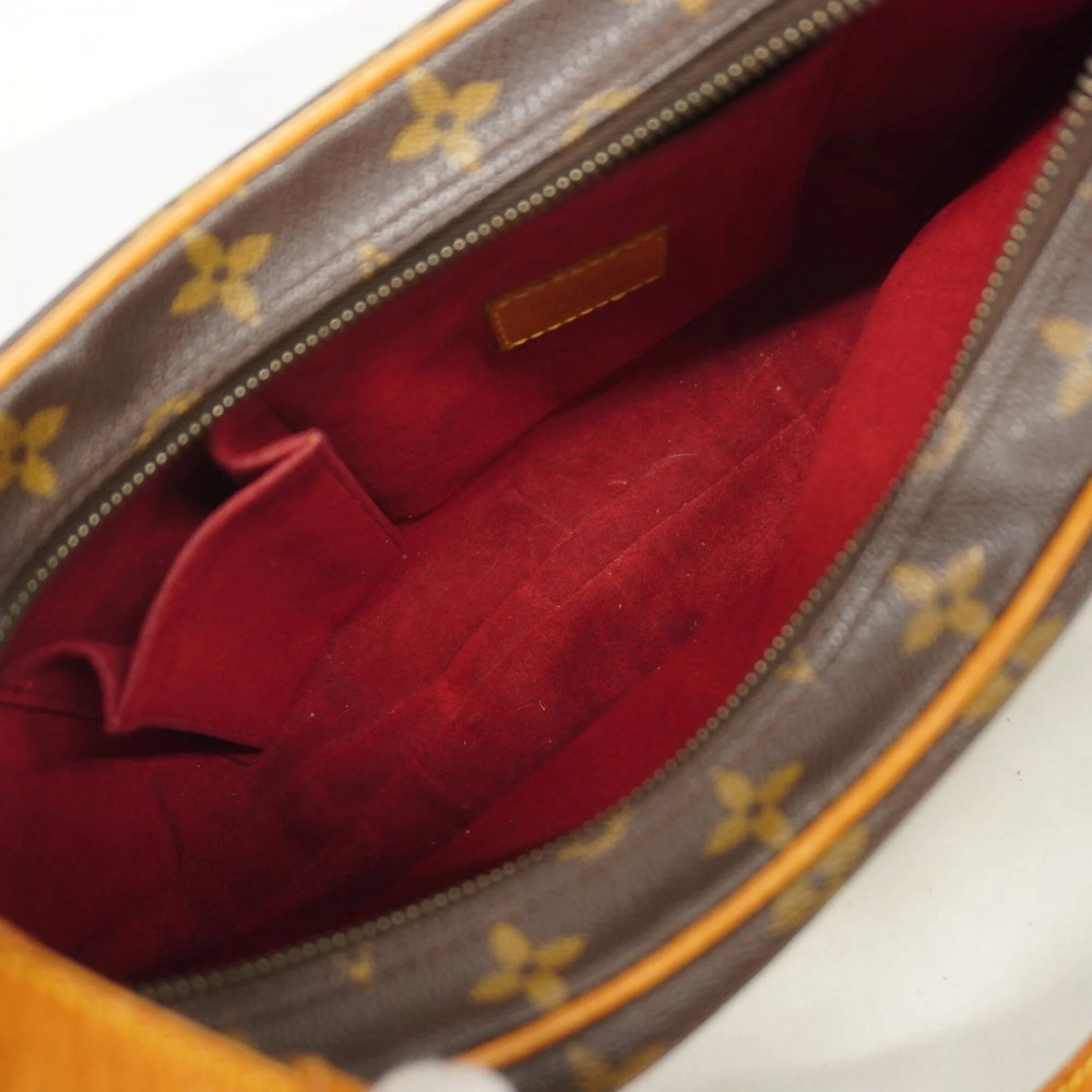 LOUIS VUITTON Brown Monogram Shoulder Bag - Picture 4 of 10